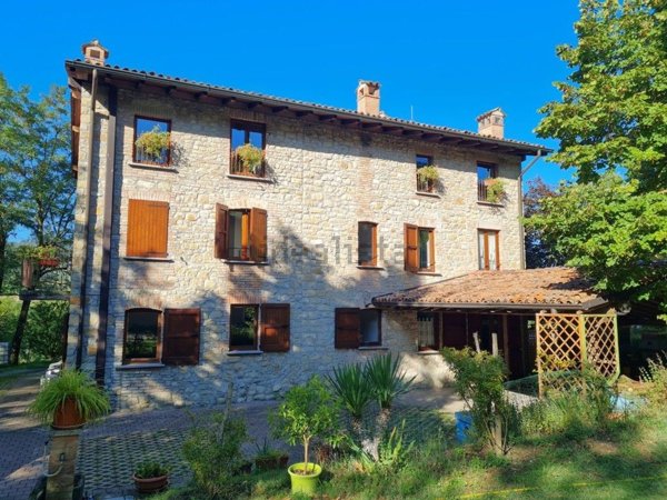 casa indipendente in vendita a Bagnaria in zona Livelli