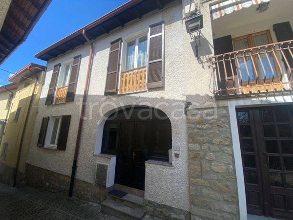 casa indipendente in vendita a Bagnaria in zona Livelli