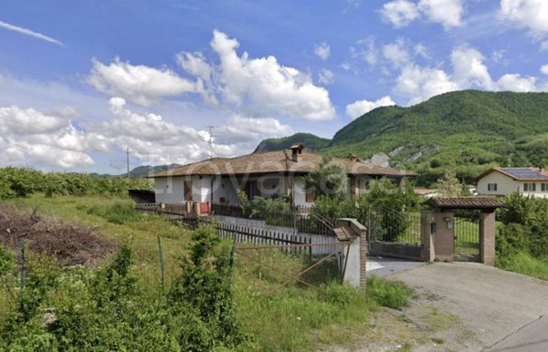 casa indipendente in vendita a Bagnaria in zona Livelli