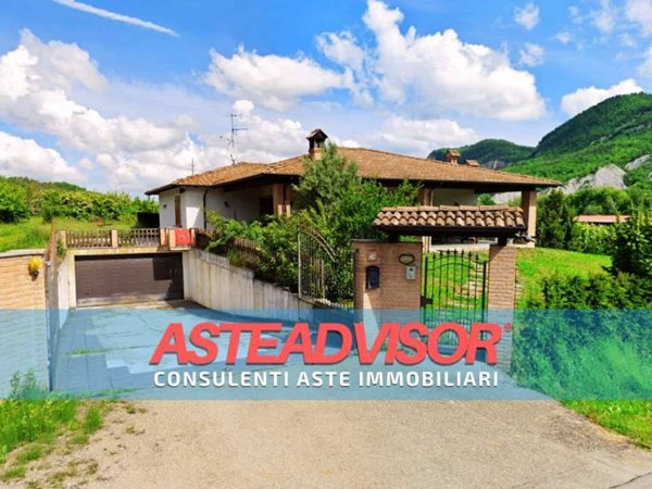 casa indipendente in vendita a Bagnaria in zona Livelli