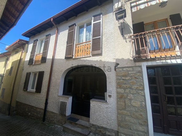 casa indipendente in vendita a Bagnaria in zona Livelli