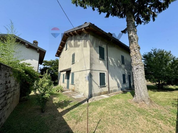 casa indipendente in vendita a Bagnaria in zona Livelli