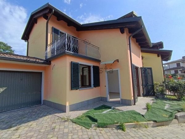 casa indipendente in vendita a Bagnaria in zona Ponte Crenna