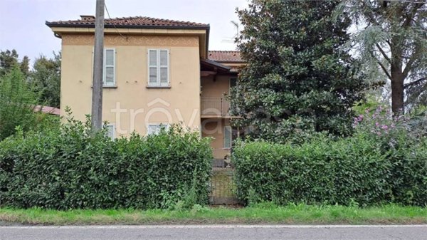 casa indipendente in vendita a Barbianello in zona San Re