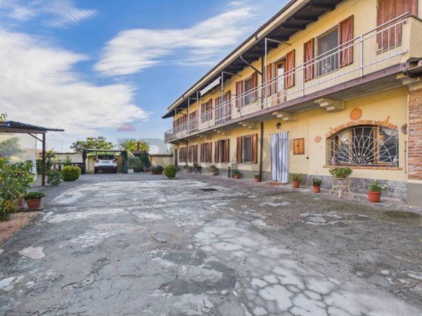 casa indipendente in vendita a Barbianello