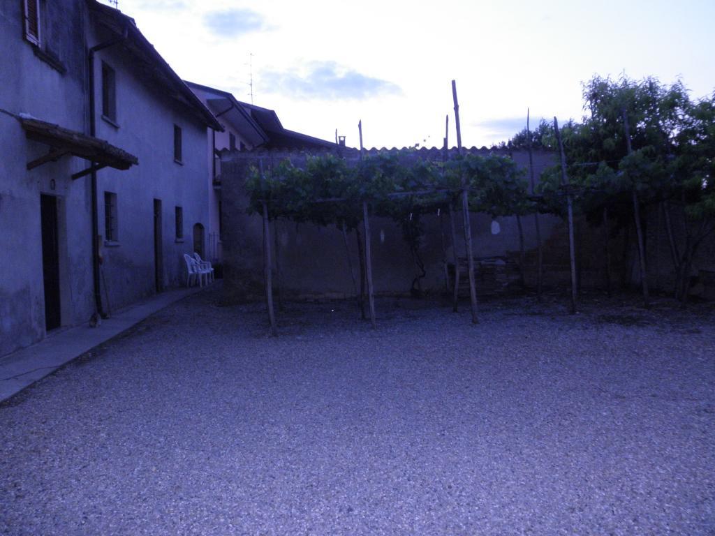 casa indipendente in vendita a Barbianello