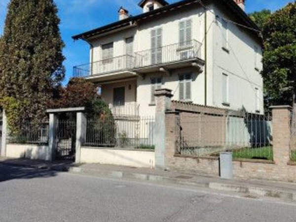 casa indipendente in vendita a Barbianello