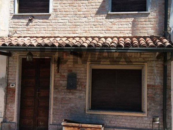 casa indipendente in vendita a Barbianello
