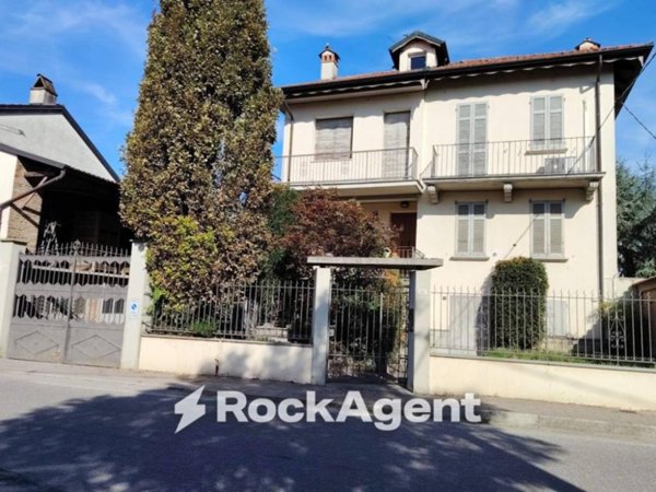 casa indipendente in vendita a Barbianello