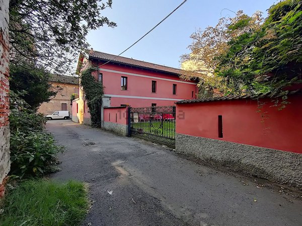 casa indipendente in vendita a Bascapè