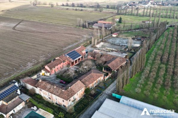 casale in vendita a Bascapè