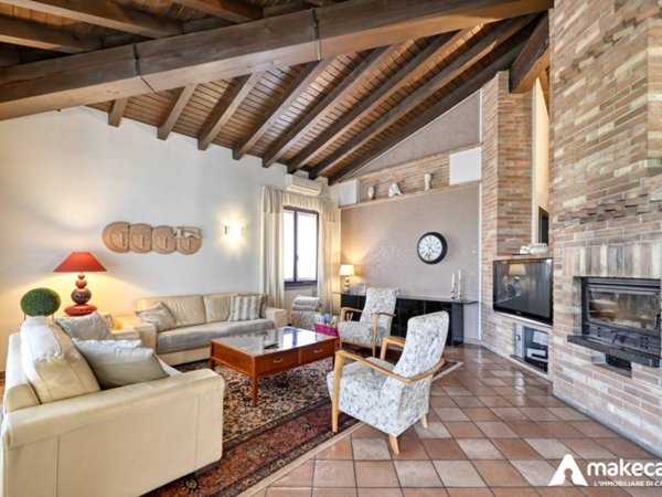 casa indipendente in vendita a Bascapè