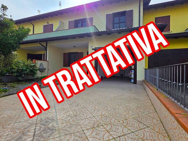 casa indipendente in vendita a Bascapè