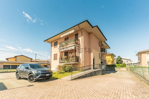 appartamento in vendita a Bascapè