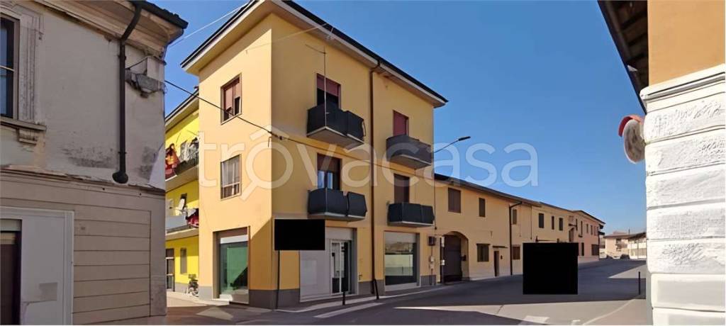 appartamento in vendita a Bascapè