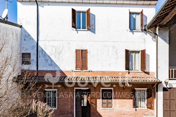 casa indipendente in vendita a Bastida Pancarana