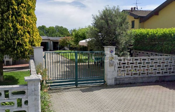 casa semindipendente in vendita a Bastida Pancarana