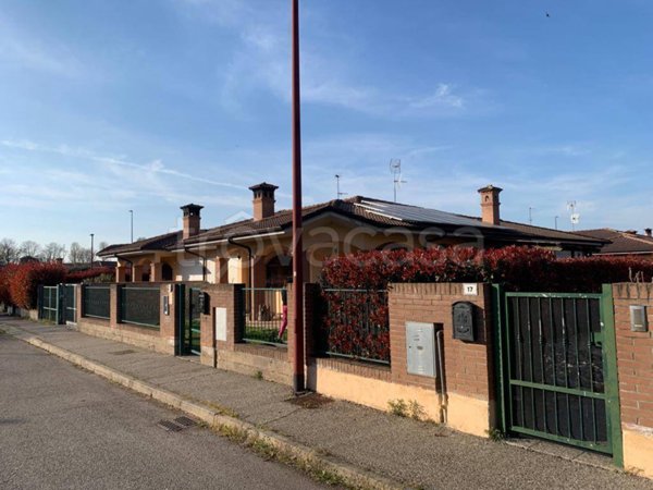 casa indipendente in vendita a Battuda