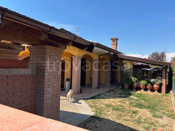 casa indipendente in vendita a Battuda