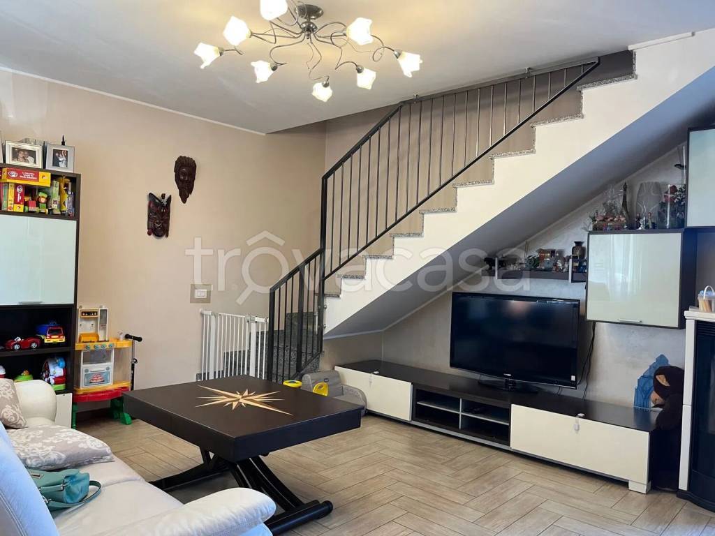 casa indipendente in vendita a Battuda