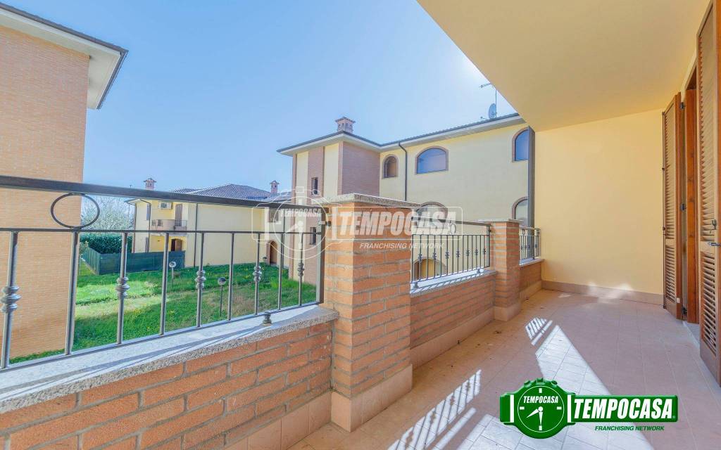 appartamento in vendita a Battuda
