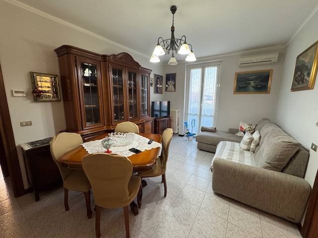 appartamento in vendita a Battuda in zona Torradello