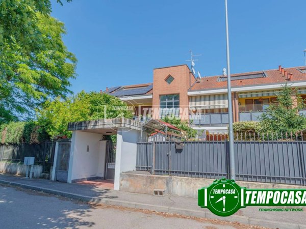 appartamento in vendita a Battuda in zona Torrino