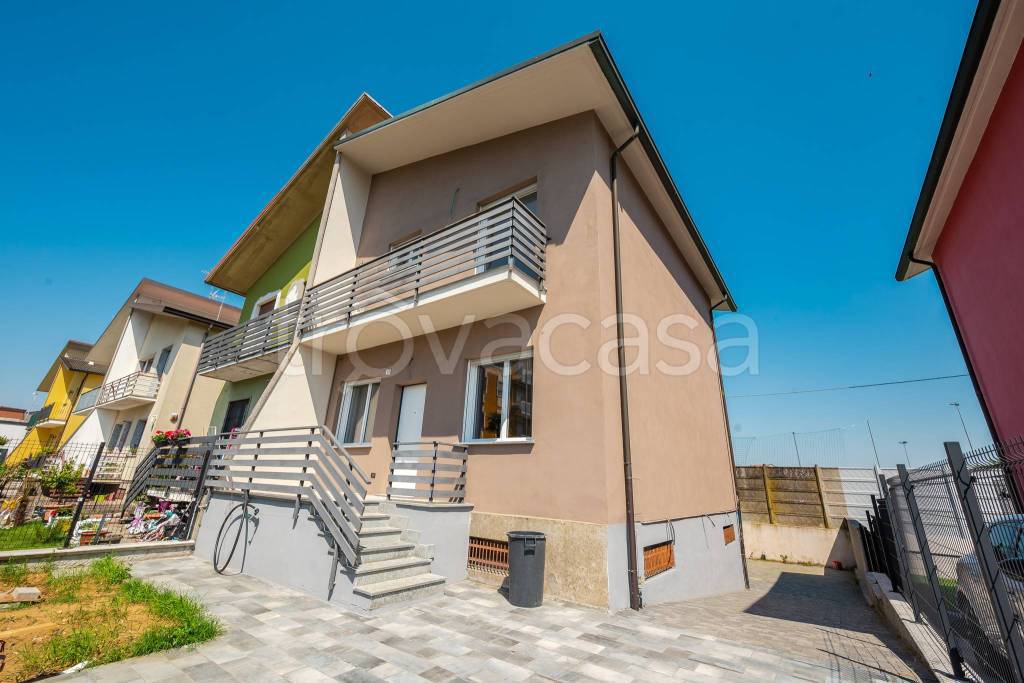 casa indipendente in vendita a Belgioioso