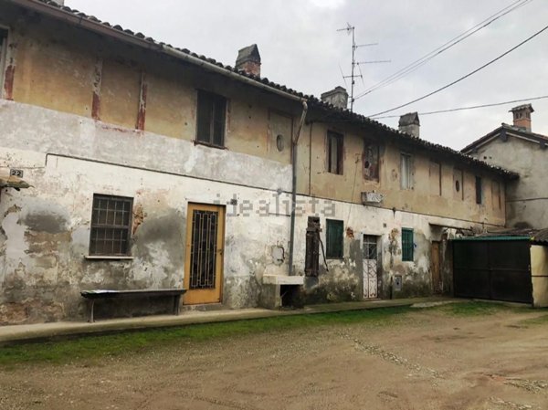 casale in vendita a Belgioioso in zona Santa Margherita