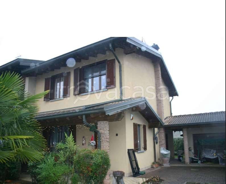 casa indipendente in vendita a Belgioioso