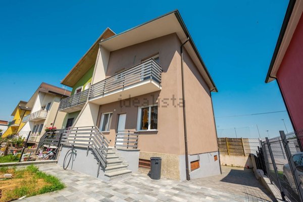casa indipendente in vendita a Belgioioso