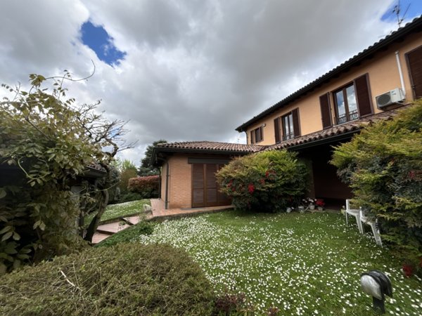 casa indipendente in vendita a Belgioioso