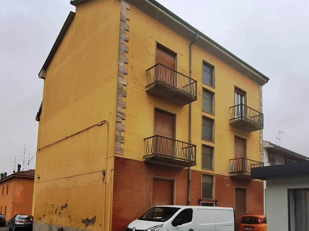 casa indipendente in vendita a Belgioioso