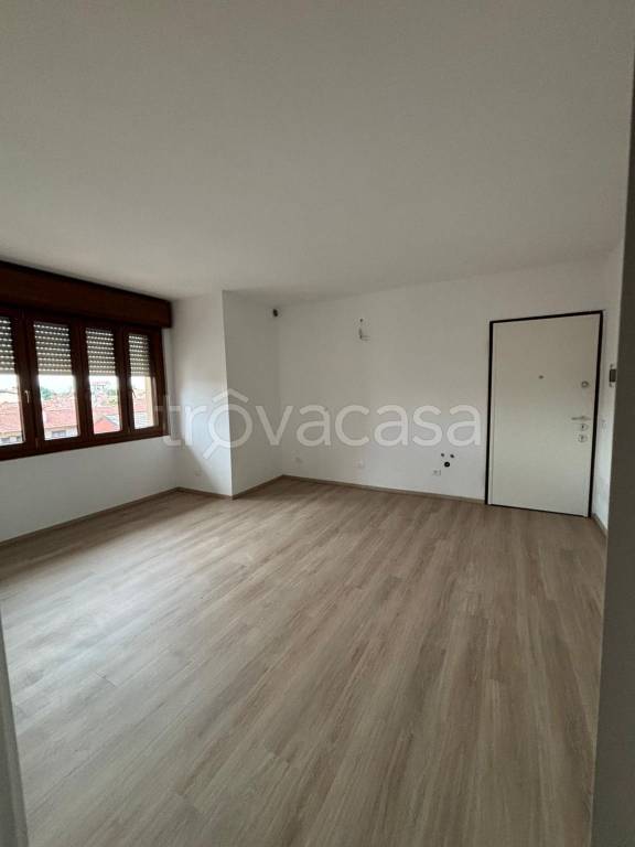 appartamento in vendita a Belgioioso in zona Santa Margherita