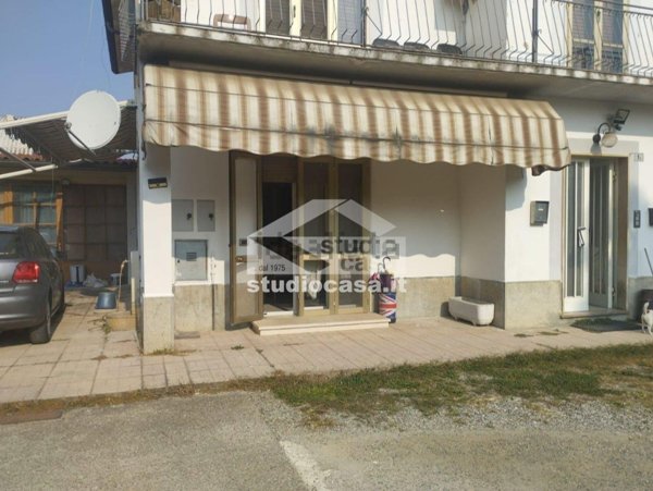 casa indipendente in vendita a Belgioioso in zona Santa Margherita
