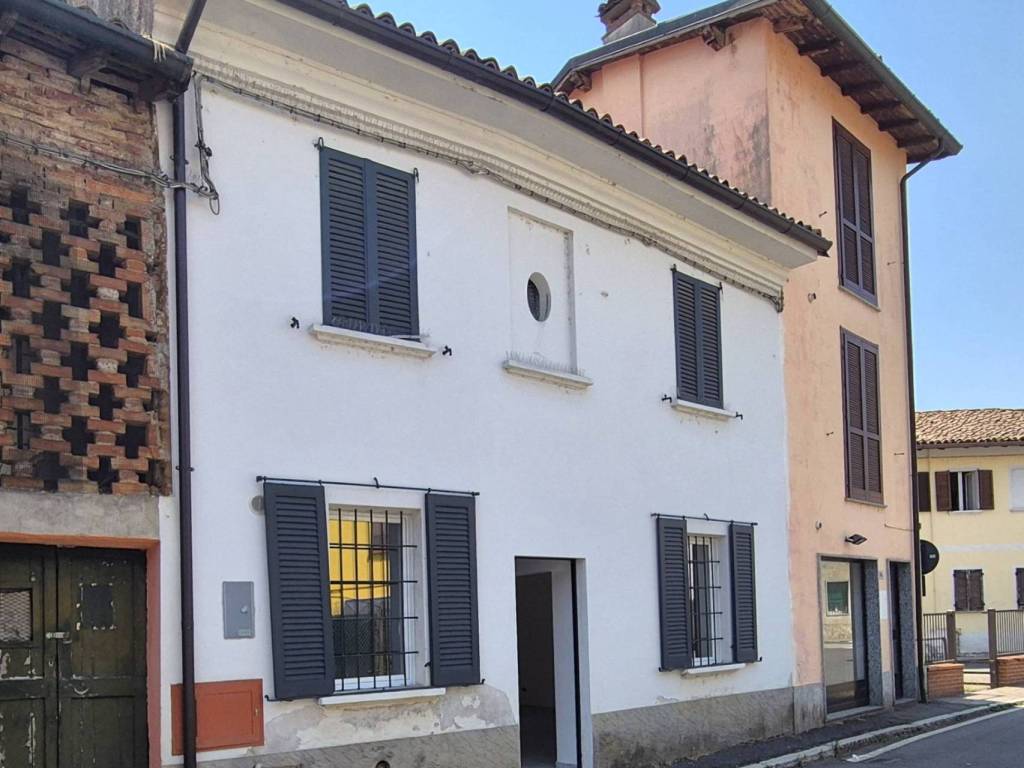 casa indipendente in vendita a Belgioioso