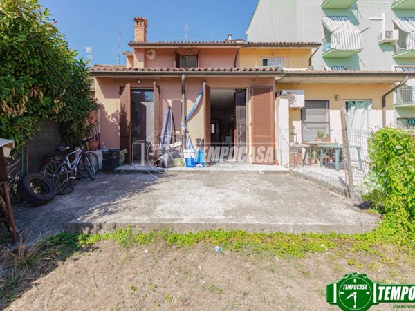 casa indipendente in vendita a Belgioioso