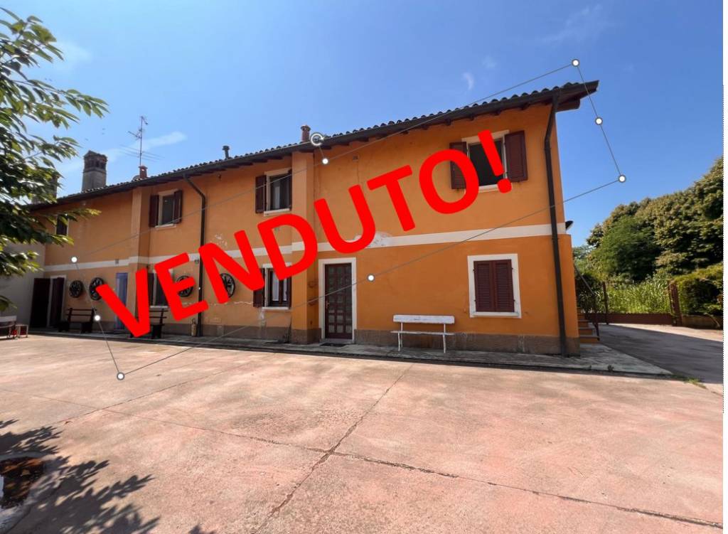 appartamento in vendita a Bereguardo in zona Zelata