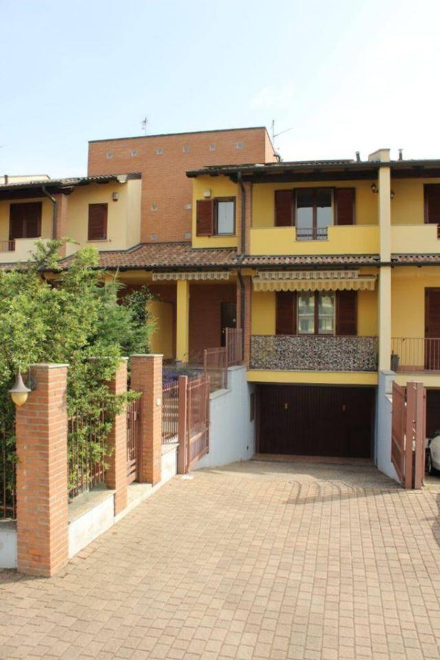 casa indipendente in vendita a Bereguardo in zona Villette
