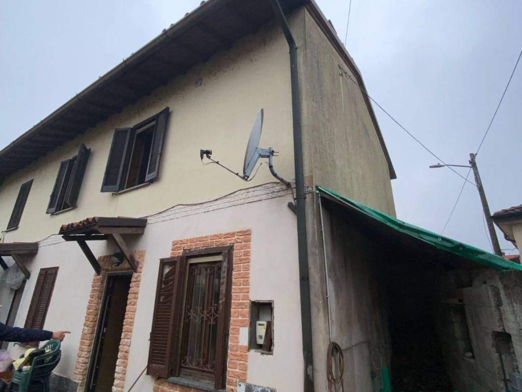 casa indipendente in vendita a Bereguardo
