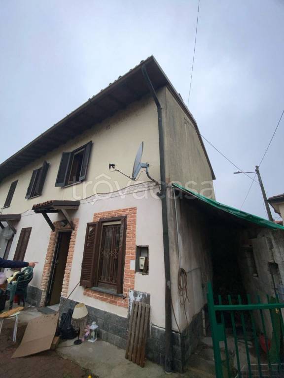 casa indipendente in vendita a Bereguardo