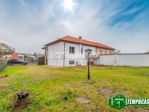 casa indipendente in vendita a Bereguardo