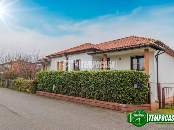 casa indipendente in vendita a Bereguardo