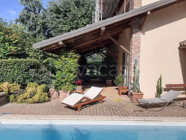 casa indipendente in vendita a Bereguardo