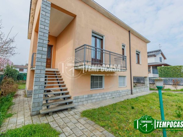 casa indipendente in vendita a Bereguardo