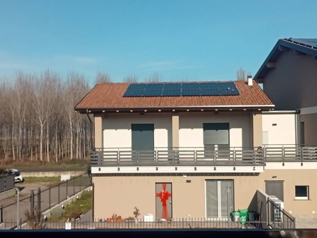 casa indipendente in vendita a Bereguardo
