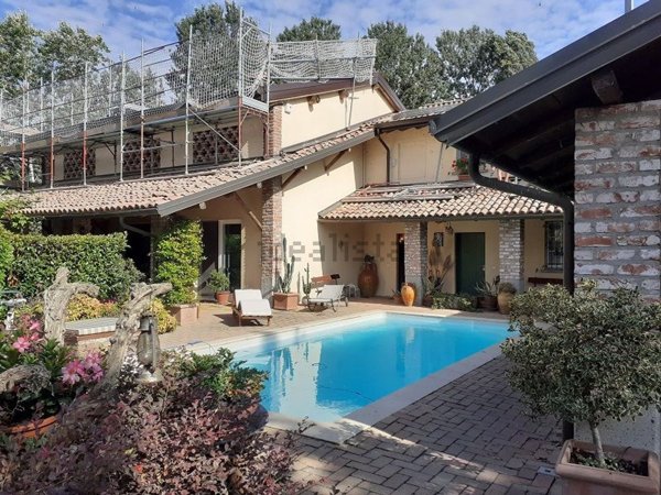 casa indipendente in vendita a Bereguardo in zona Villette