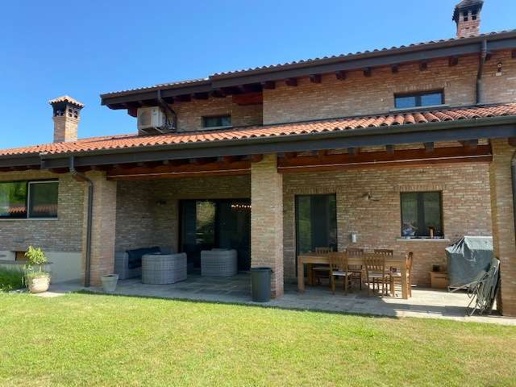 casa indipendente in vendita a Bereguardo