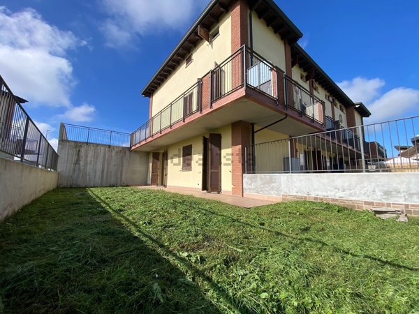 casa indipendente in vendita a Bereguardo in zona Villette