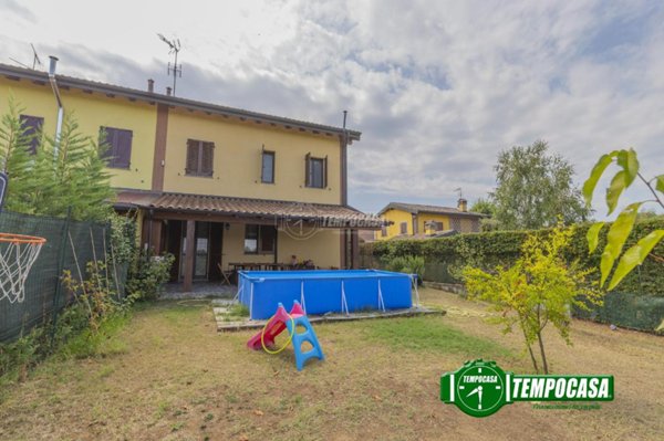 casa indipendente in vendita a Borgarello